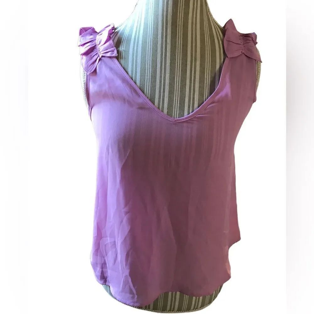 Lily Star size small pink sleeveless blouse new without tags see pics